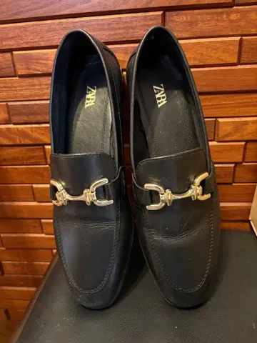 [새상품급] ZARA 여성용 로퍼 블랙