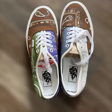 VANS 반다나 패턴 크레이지 패턴 스니커즈 27.5
