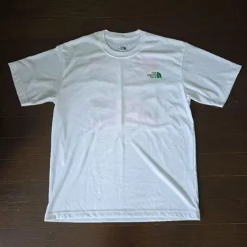 THE NORTH FACE 화이트 T셔츠 M 사이즈