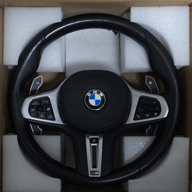 BMW M핸들(풀옵) 정품 민트급
