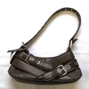 [ 재인하 ] ZARA 자라 버클 디자인 핸드백 브라운