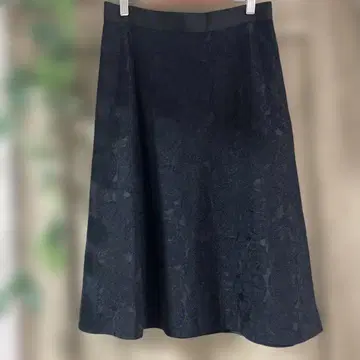 브룩스브라더스 다크 네이비 페이즐리 무늬 플레어 스커트