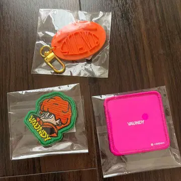 Vaundy 굿즈 가챠 키링 와펜 세트