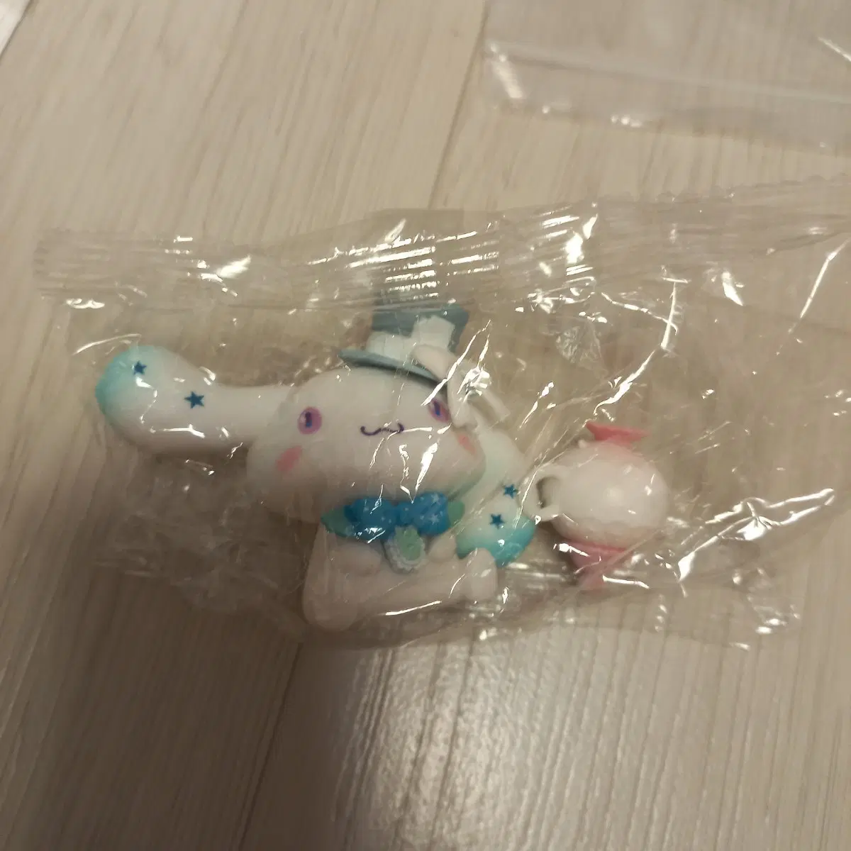시나모롤 피규어 j
