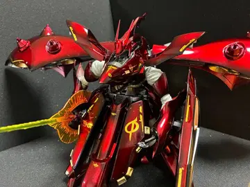 HG 1/144 나이팅게일 캔디 페인팅 제품