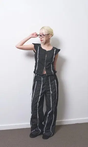unsually DENIM SET UP 블랙 S RESCENE 나미 착용