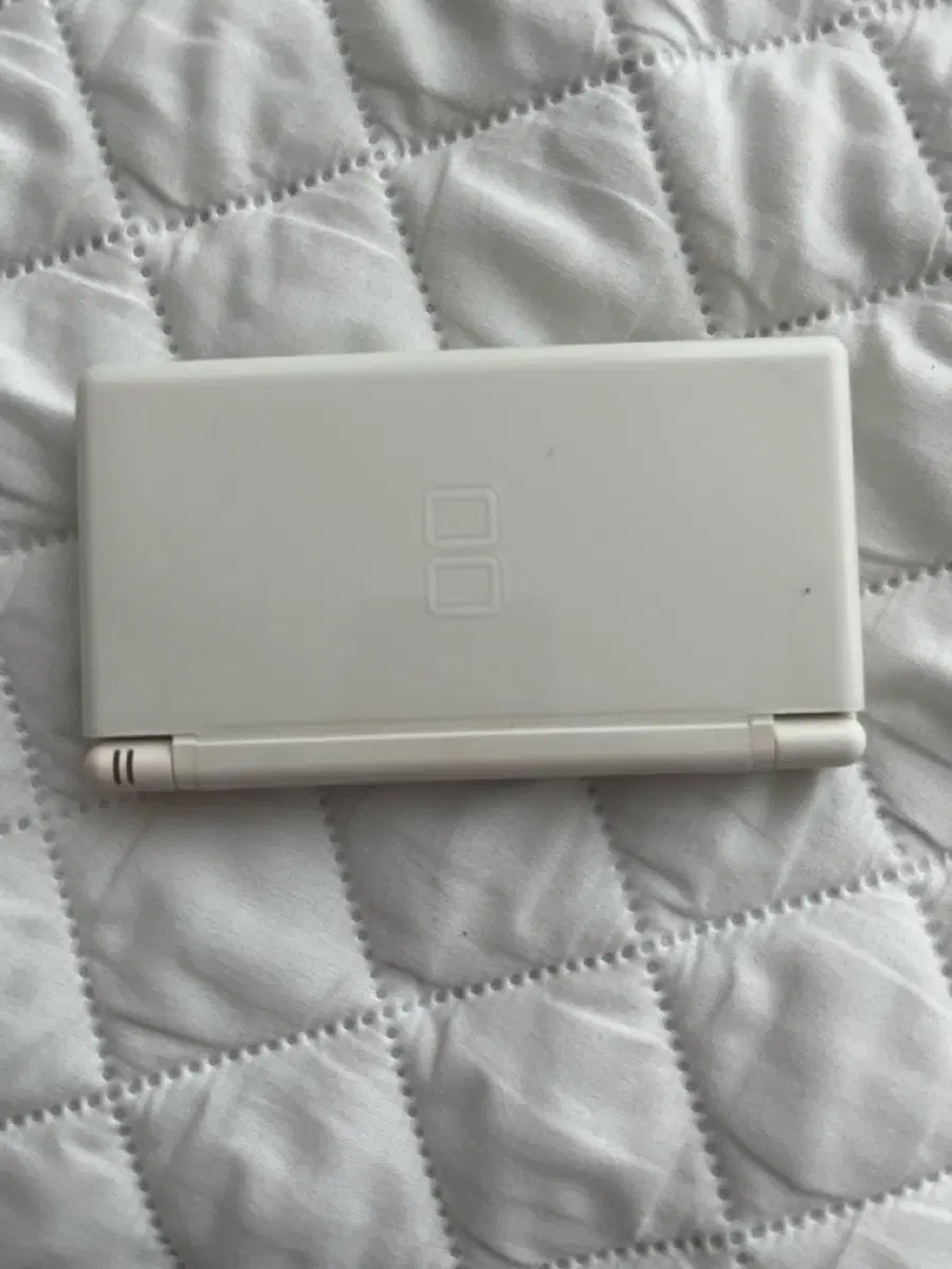 닌텐도 DS Lite(화이트,실버)
