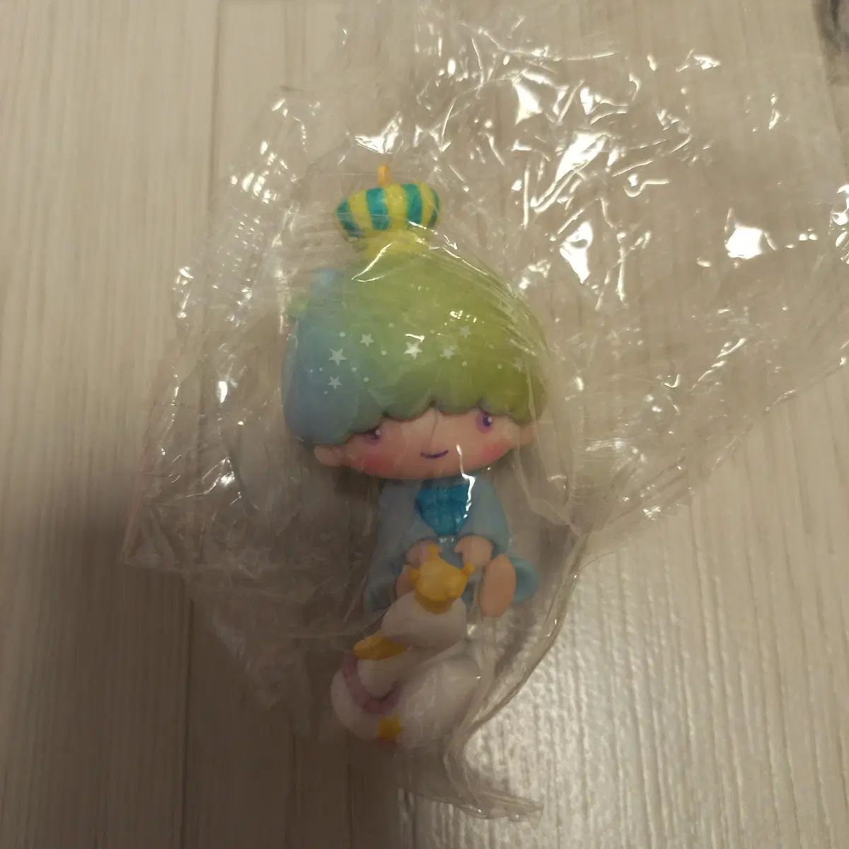 키키라라 피규어 j