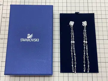 52 SWAROVSKI 스와로브스키 롱 귀찌