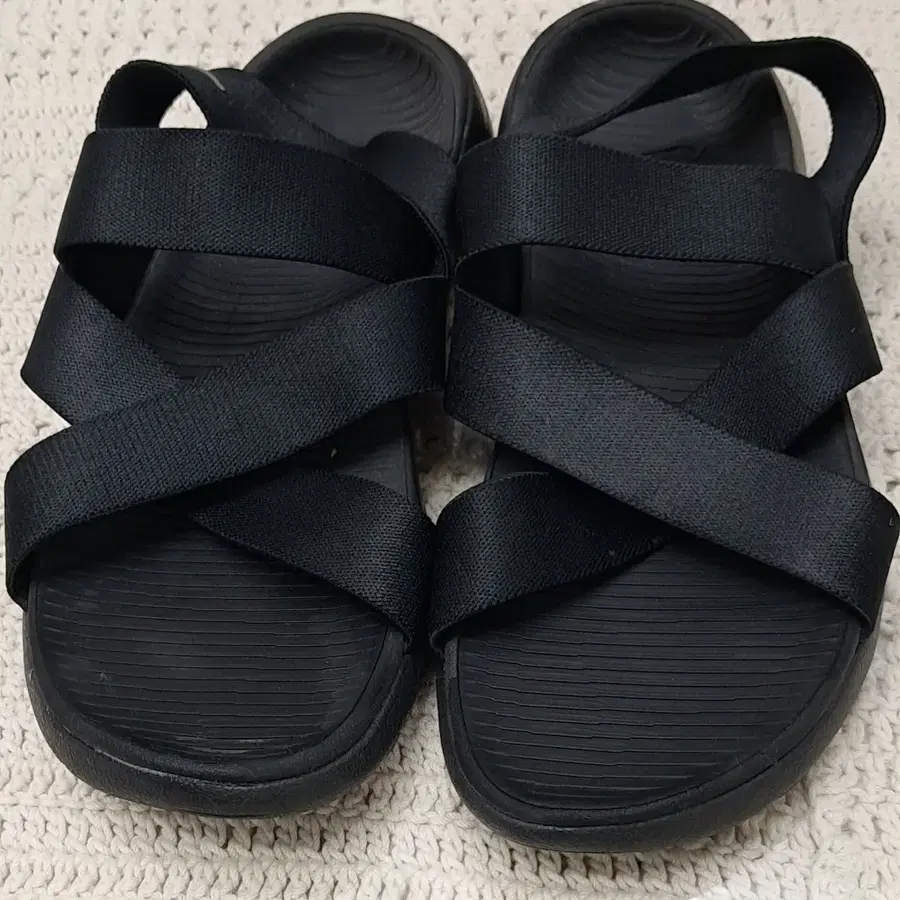 나이키 편한샌들 220