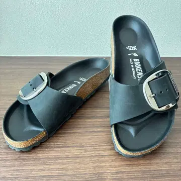 새상품급 BIRKENSTOCK Madrid Big Buckle 22.5cm