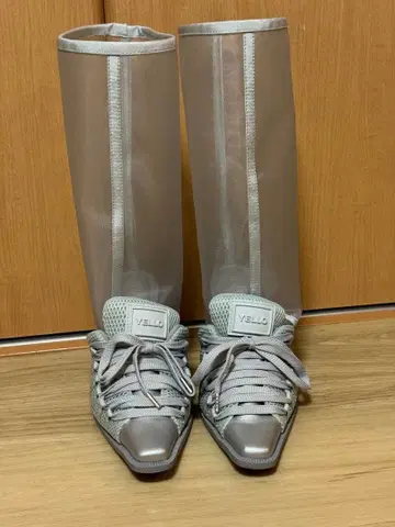 YELLO IO MESH BOOTS 실버