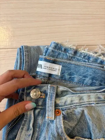 ZARA 스트레이트 데님 라이트 블루 EUR32
