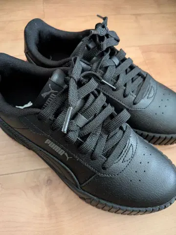 PUMA 스니커즈 블랙 23.5cm
