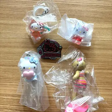 산리오 키티 가챠가챠 메지루시 액세서리 5종 세트