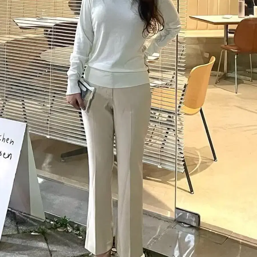 수입의류) 베이지 세미부츠컷 슬랙스 55