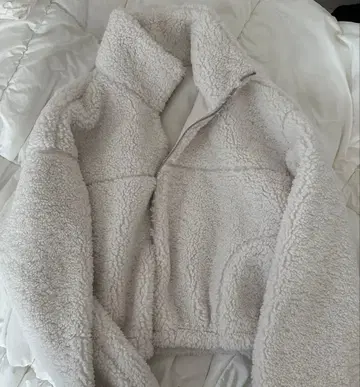Abercrombie & Fitch 보아 자켓 화이트 M