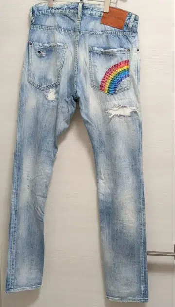 DSQUARED2 데미지 데님 레인보우 자수 48