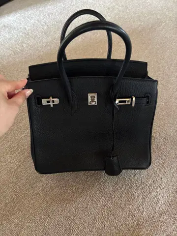 오늘 한정 가격입니다. 노브랜드 핸드백 25cm