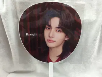StrayKids 2024 109 XMAS POP UP 현진 부채 빨간색