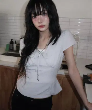 [ 오늘만 가격 인하 ] modimood 비바 딥 V넥 레이스 반팔 블라우스