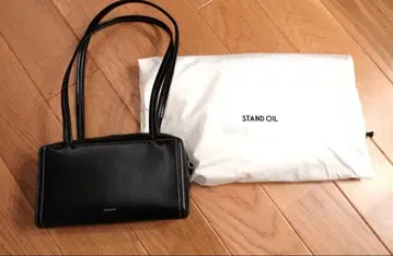 스탠드오일 백 블랙