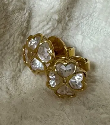 Kate Spade New York 클로버형 귀걸이 골드 컬러
