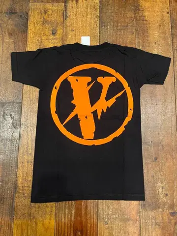 VLONE THE PARKING GINZA FRIENDS TEE