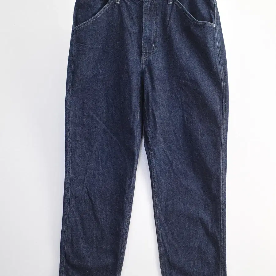 uniqlo / straight denim pants