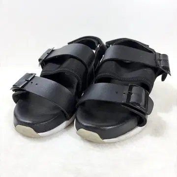 CLANE x ORPHIC 클라네 오르픽 스트랩 샌들 블랙