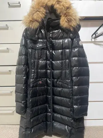 MONCLER 다운 자켓 퍼 포함 블랙
