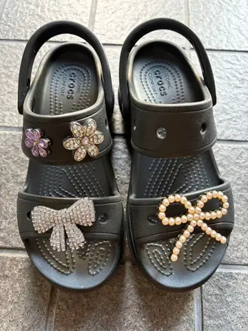 Crocs 베이샌들 통굽 샌들 블랙