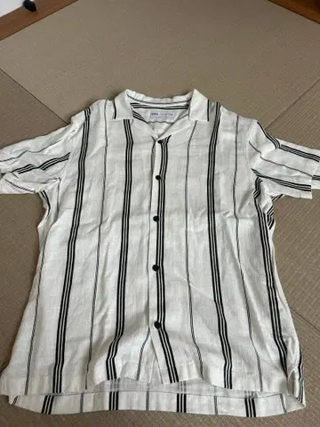 ZARA 스트라이프 반팔 셔츠