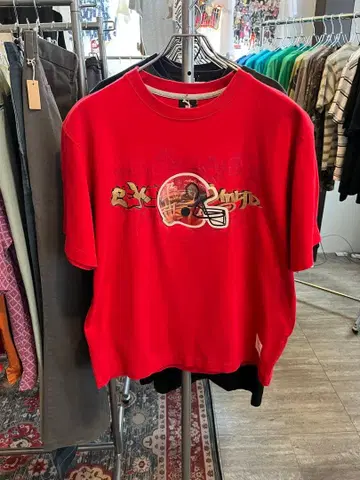 00s Ecko Unltd 그래픽 T셔츠 레드 풋볼 L 사이즈