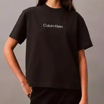 캘빈 클라인 T셔츠 블랙