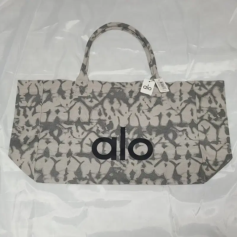 (새상품) ALO Yoga 알로 요가 가방 토트백 숄더백