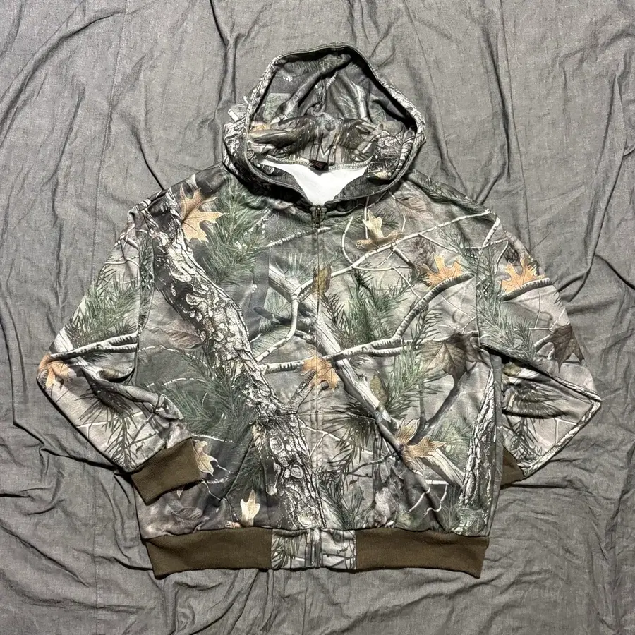 ROMWE Realtree Hoodie Sz L