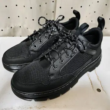 새상품급 닥터마틴 REEDER MK.02 신발 UK8