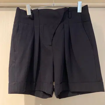 ZARA WOMAN 자라 하이웨스트 숏팬츠 네이비