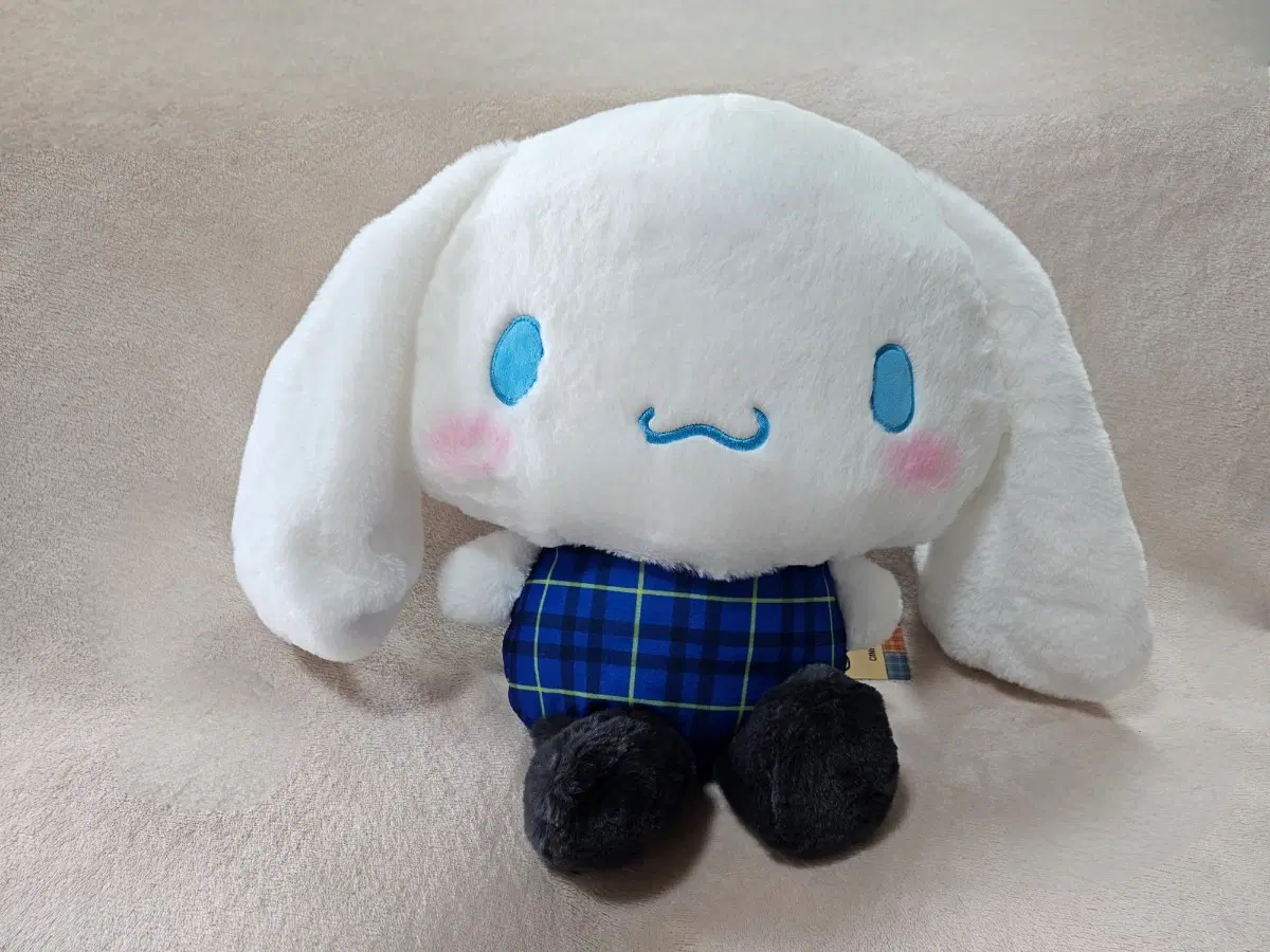 산리오 시나모롤 체크 기가점보 인형 GJ