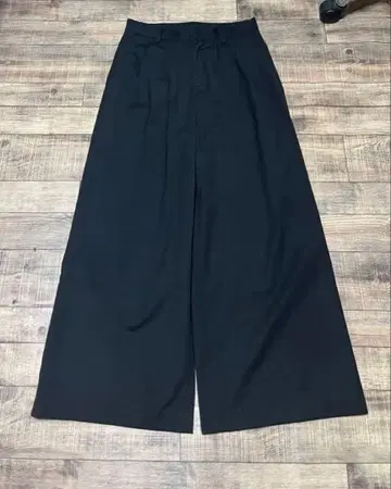 CAMPHOR WOOD 카무퍼 우드 와이드 슬랙스 블랙