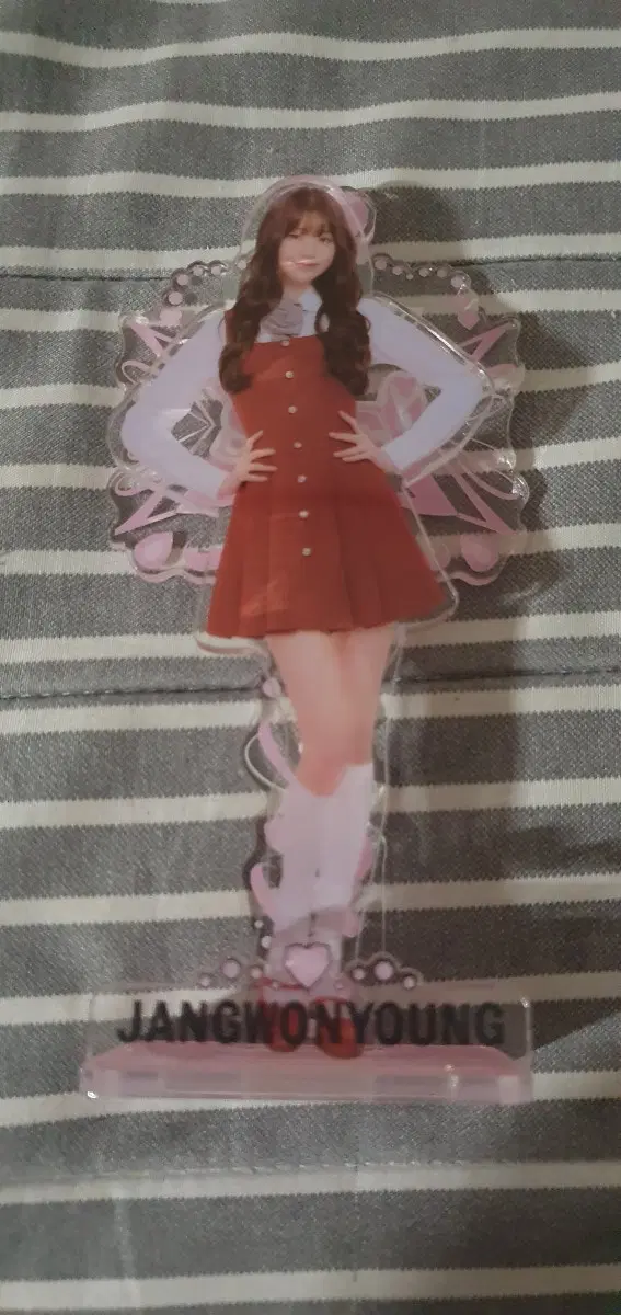 장원영 아크릴
