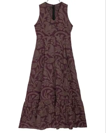 선행 예약 한정판 사이즈 Ameri MEDI KITTY V NECK DRESS