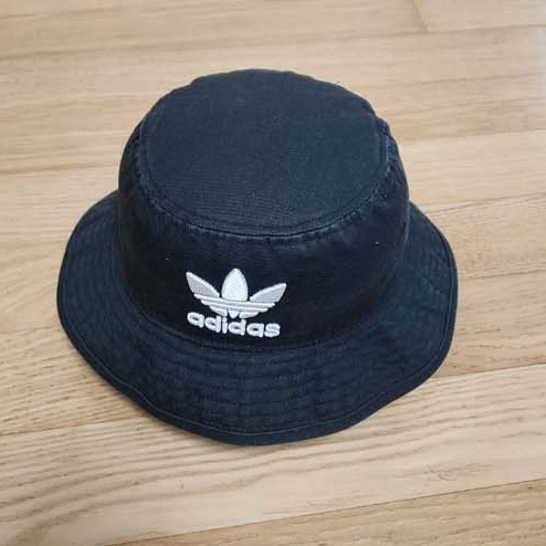 아디다스 불꽃 버킷 모자