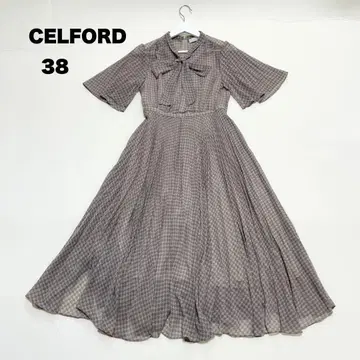 새상품급 CELFORD 전개 플리츠 원피스 보타이 38 롱