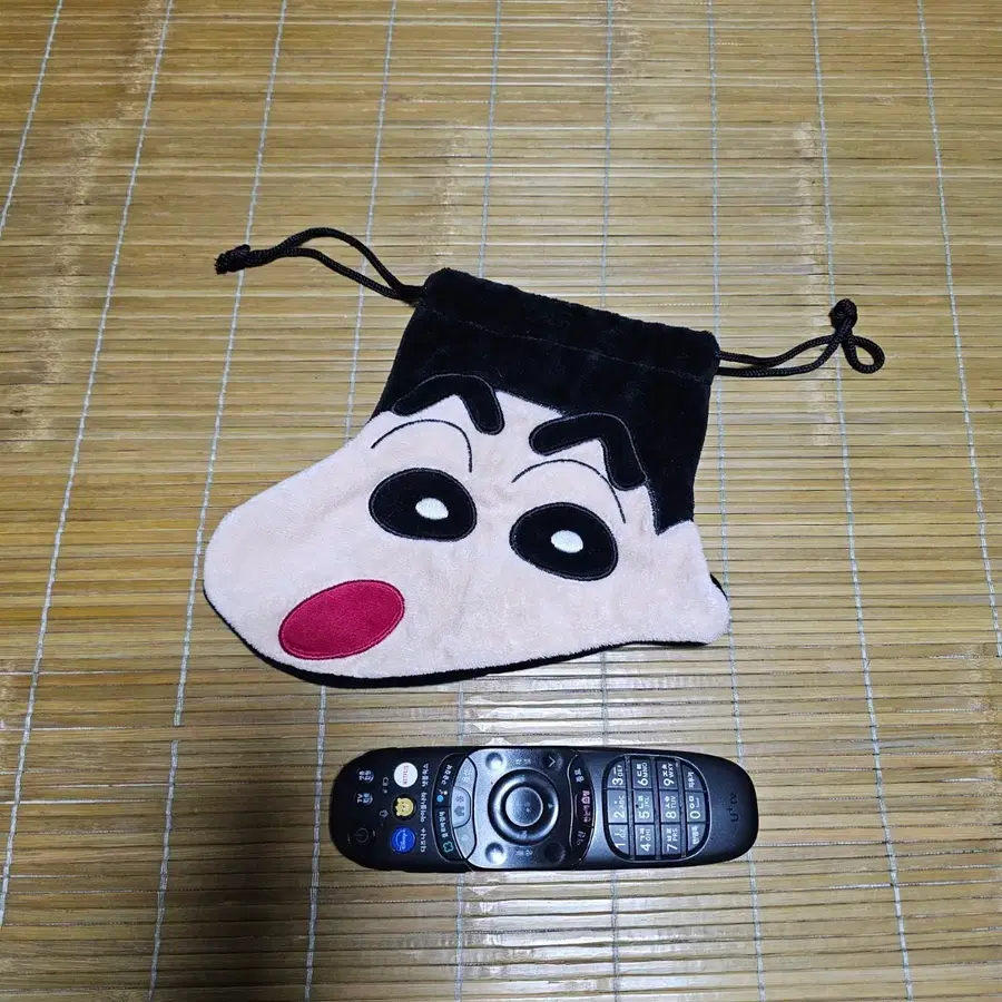 구매시덤)짱구 파우치