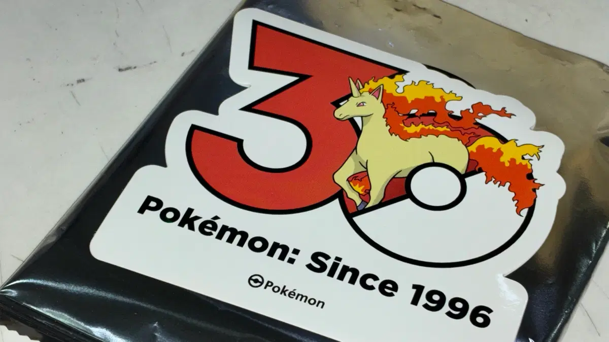 포켓몬스터 30주년 스티커 날쌩마