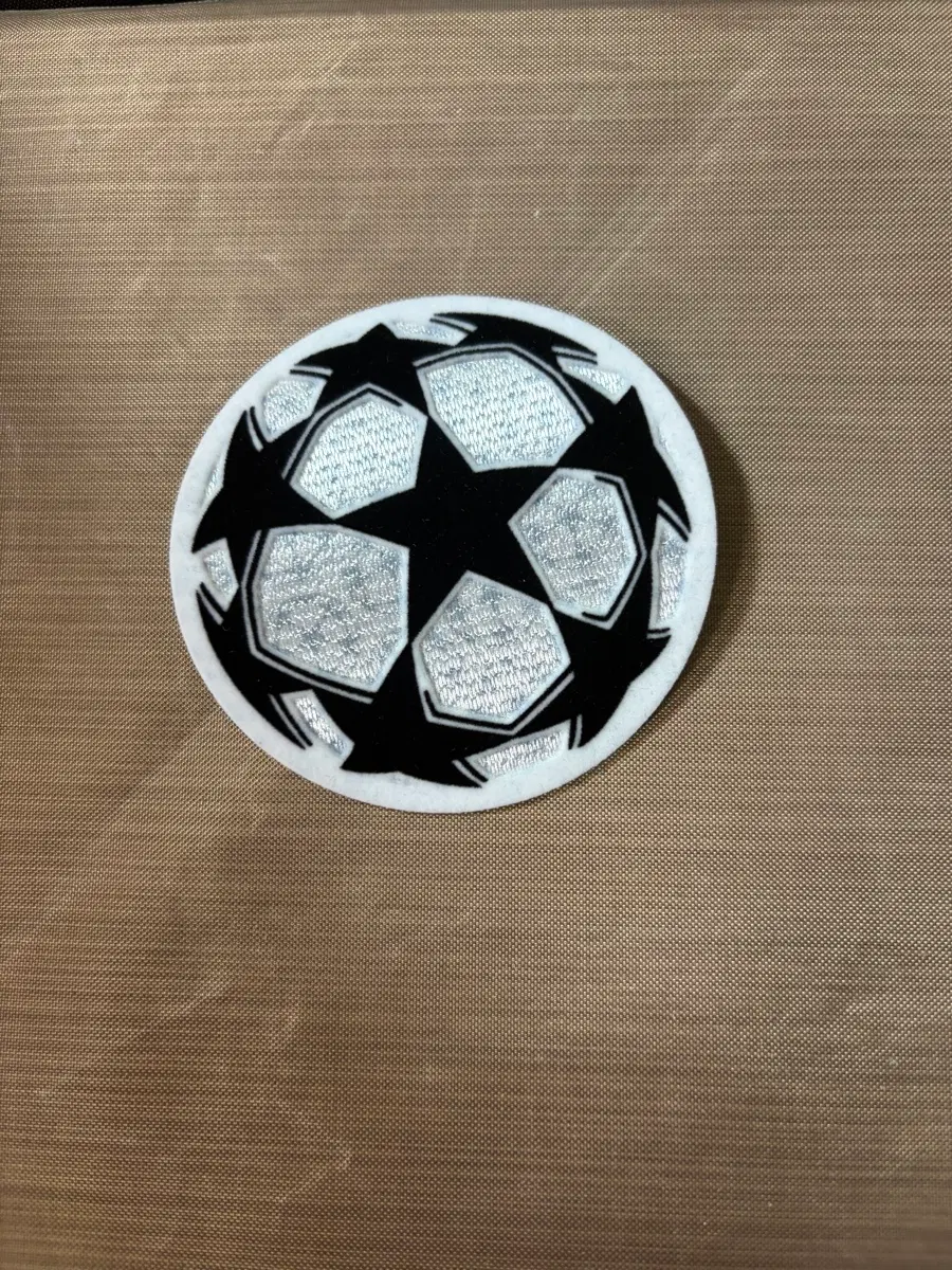 UEFA 챔피언스리그 챔스볼 유니폼 패치(2008-2024)
