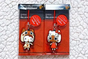 AIROU x HELLO KITTY 러버 스트랩 2종 세트