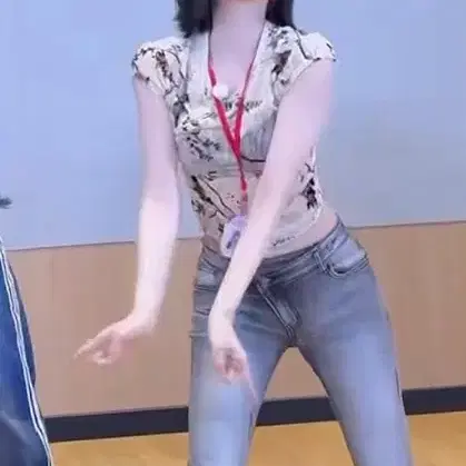 아이들 우기바지 시너진 UNBALANCED BRUSH DENIM PANTS GRAY L